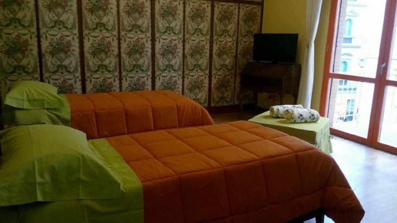 Benvenuti A Casa Incerpi Apartment Montecatini Terme Exterior photo