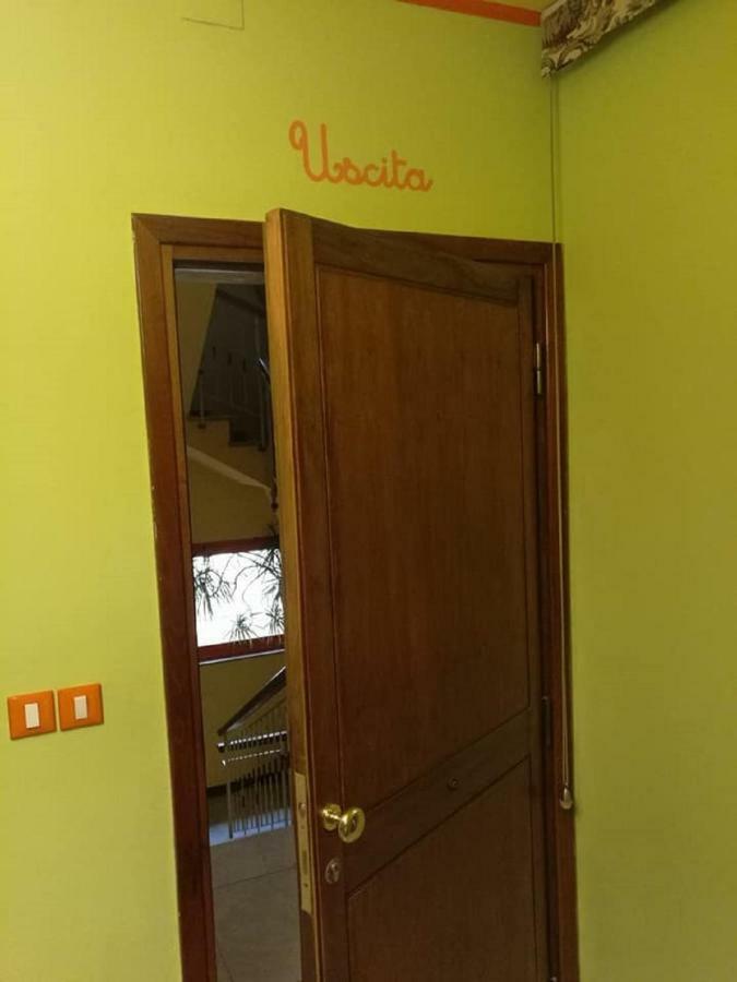 Benvenuti A Casa Incerpi Apartment Montecatini Terme Exterior photo